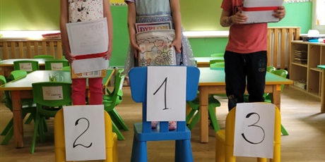 Powiększ grafikę: rozstrzygniecie-przedszkolnego-konkursu-plastycznego-634221.jpg